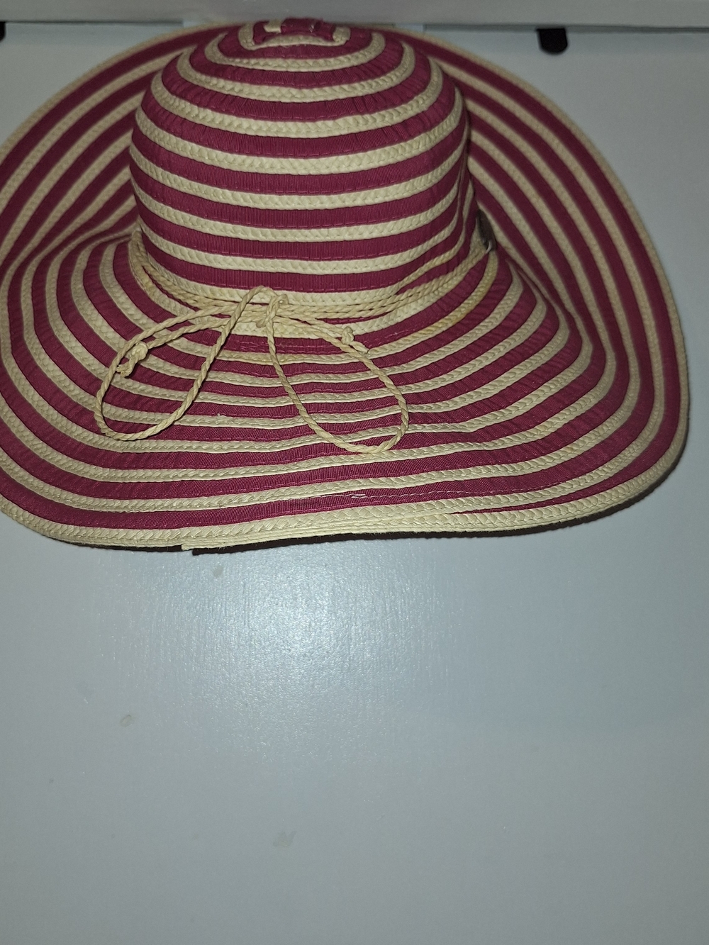 Panama Jack Red and Cream Striped Wide-Brim Sun Hat